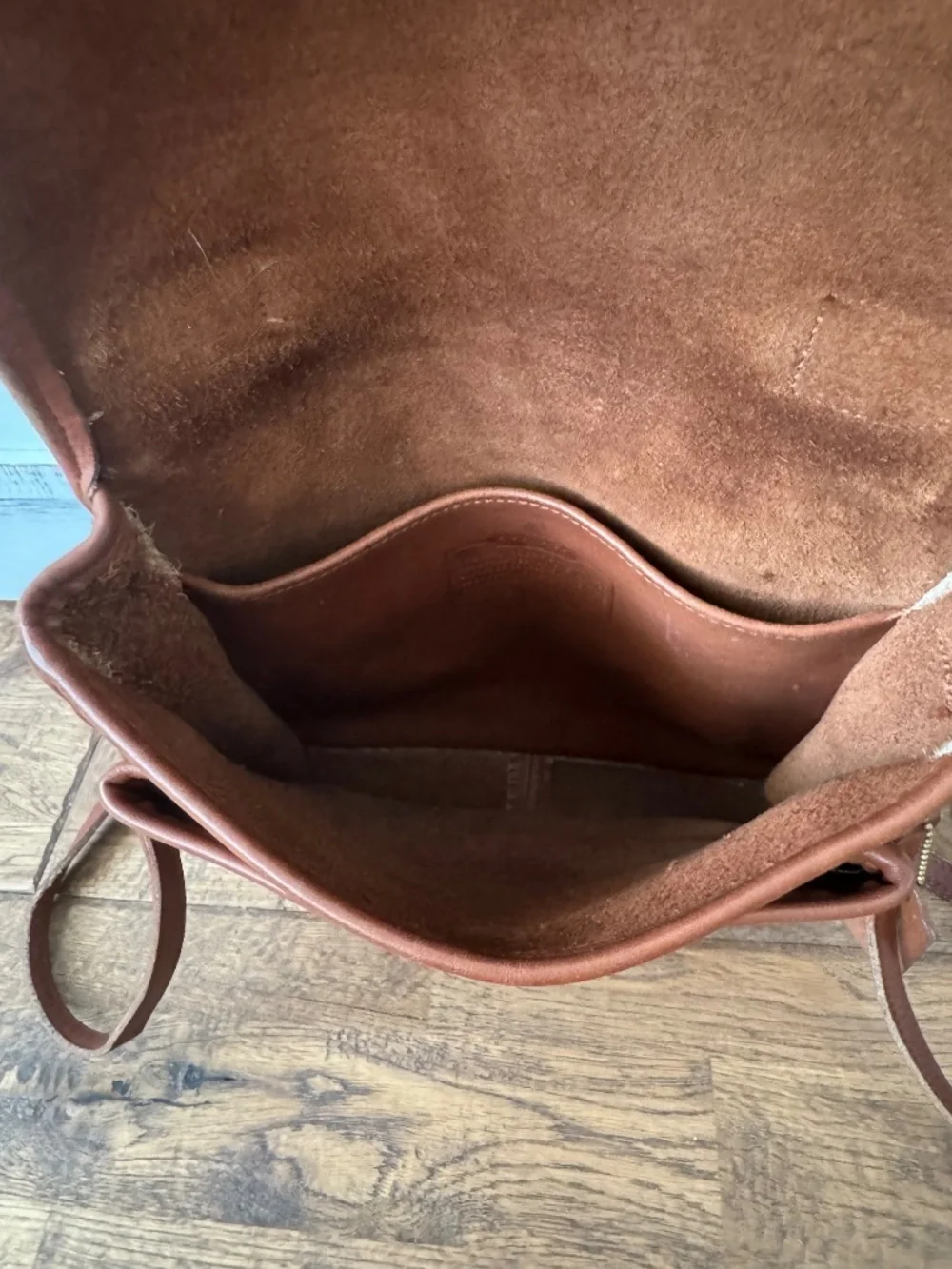 Vintage Coach Station Crossbody Turn lock 5130 British Tan Leather 1990s USA - Picture 11 of 14